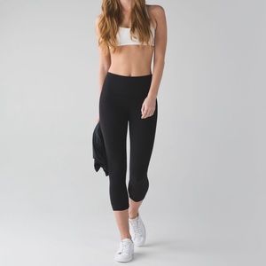 Lululemon align crop